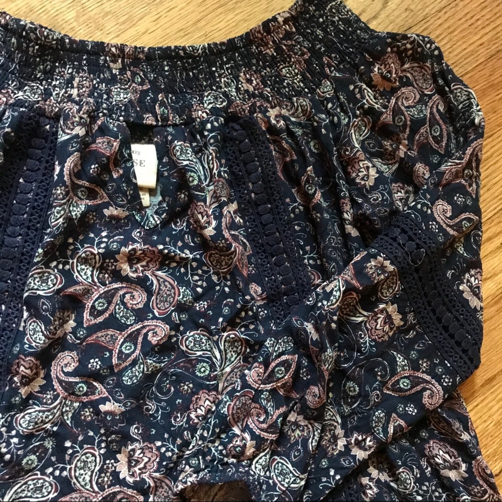 KNOX ROSE • Paisley Print Keyhole Top - Picture 3 of 5